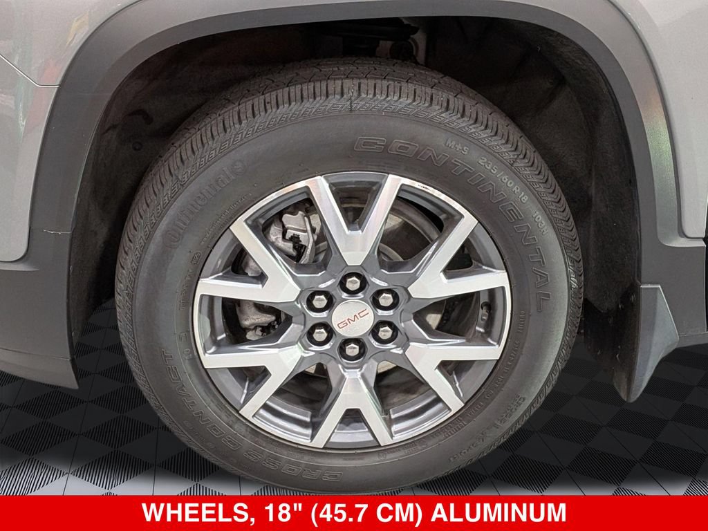 Used 2023 GMC Acadia SLT w/ Technology Package AWD/4WD image 10
