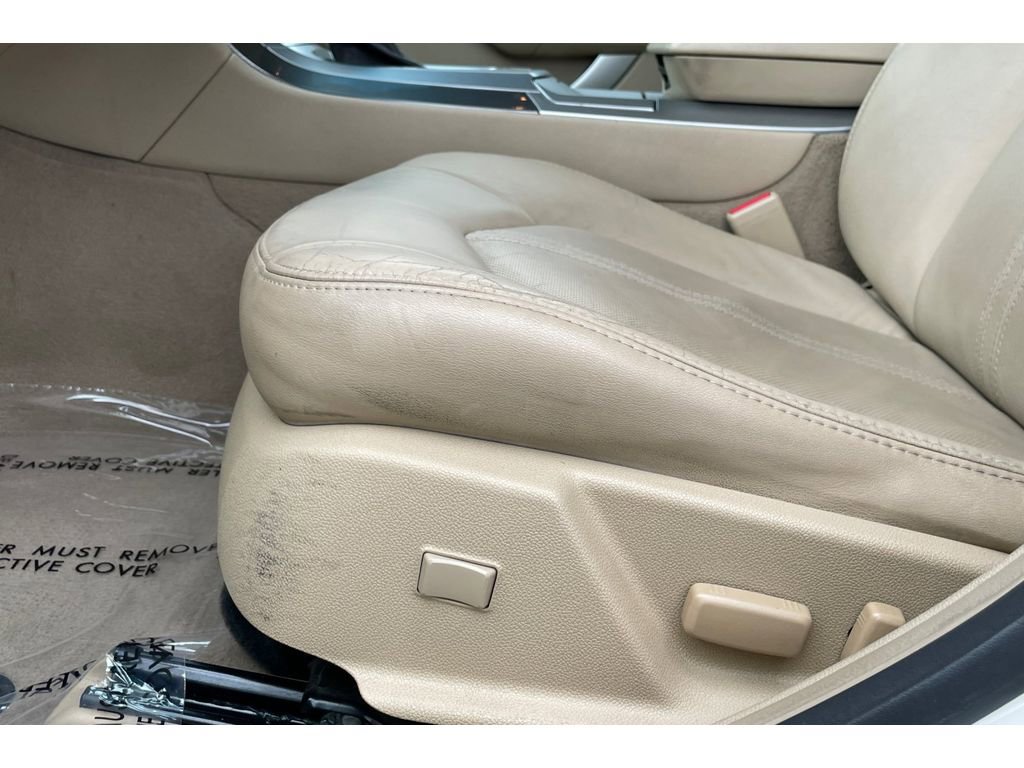 Used 2013 Cadillac CTS Luxury AWD/4WD image 12