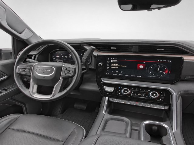 Used 2025 GMC Sierra 2500 Denali w/ Technology Package AWD/4WD image 27