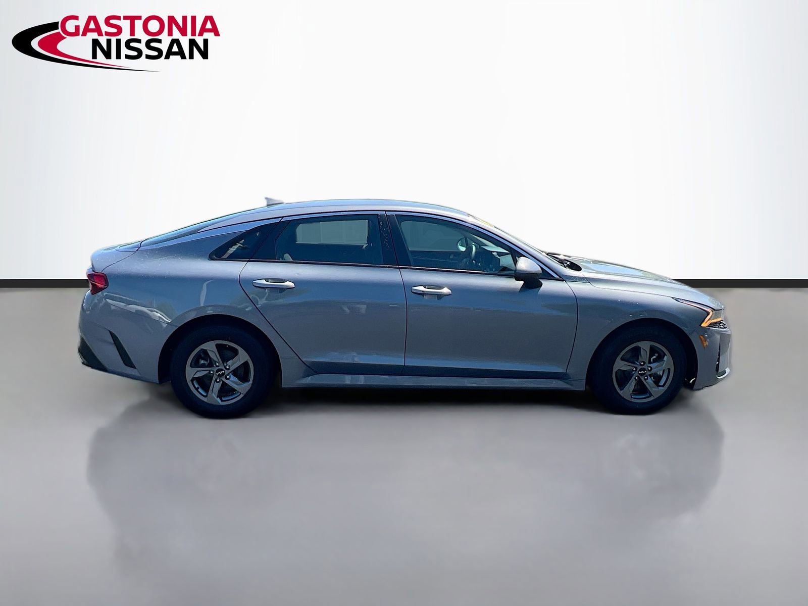 Used 2023 Kia K5 LXS image 10
