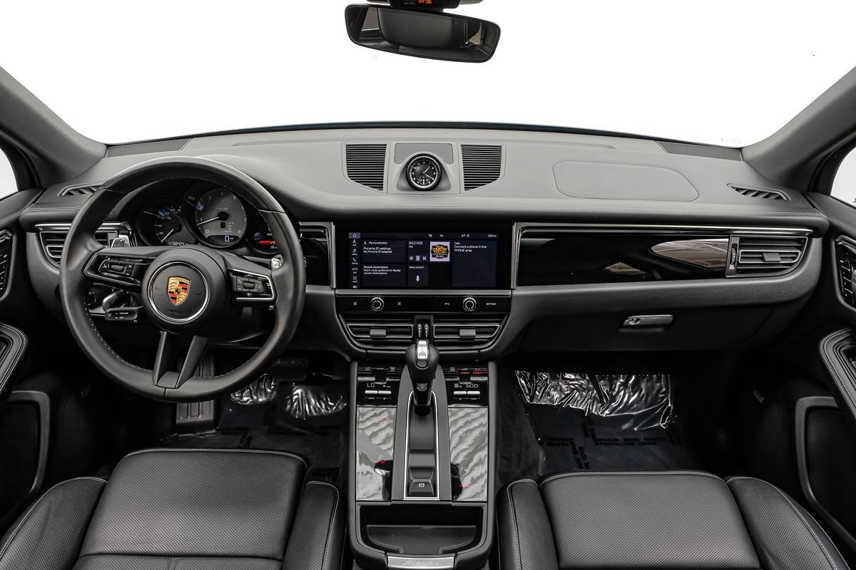 Used 2022 Porsche Macan S AWD/4WD image 14