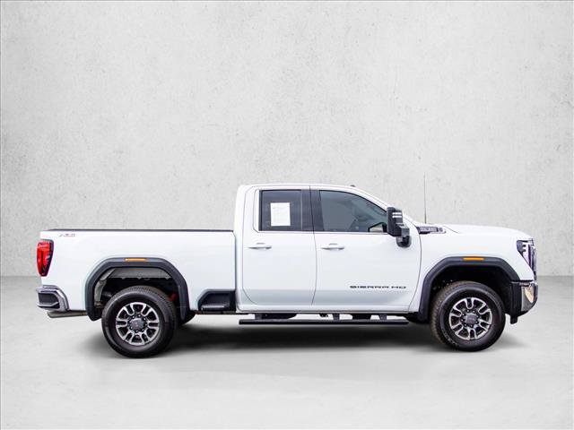 Used 2025 GMC Sierra 2500 SLE w/ SLE Value Package; AWD/4WD image 4