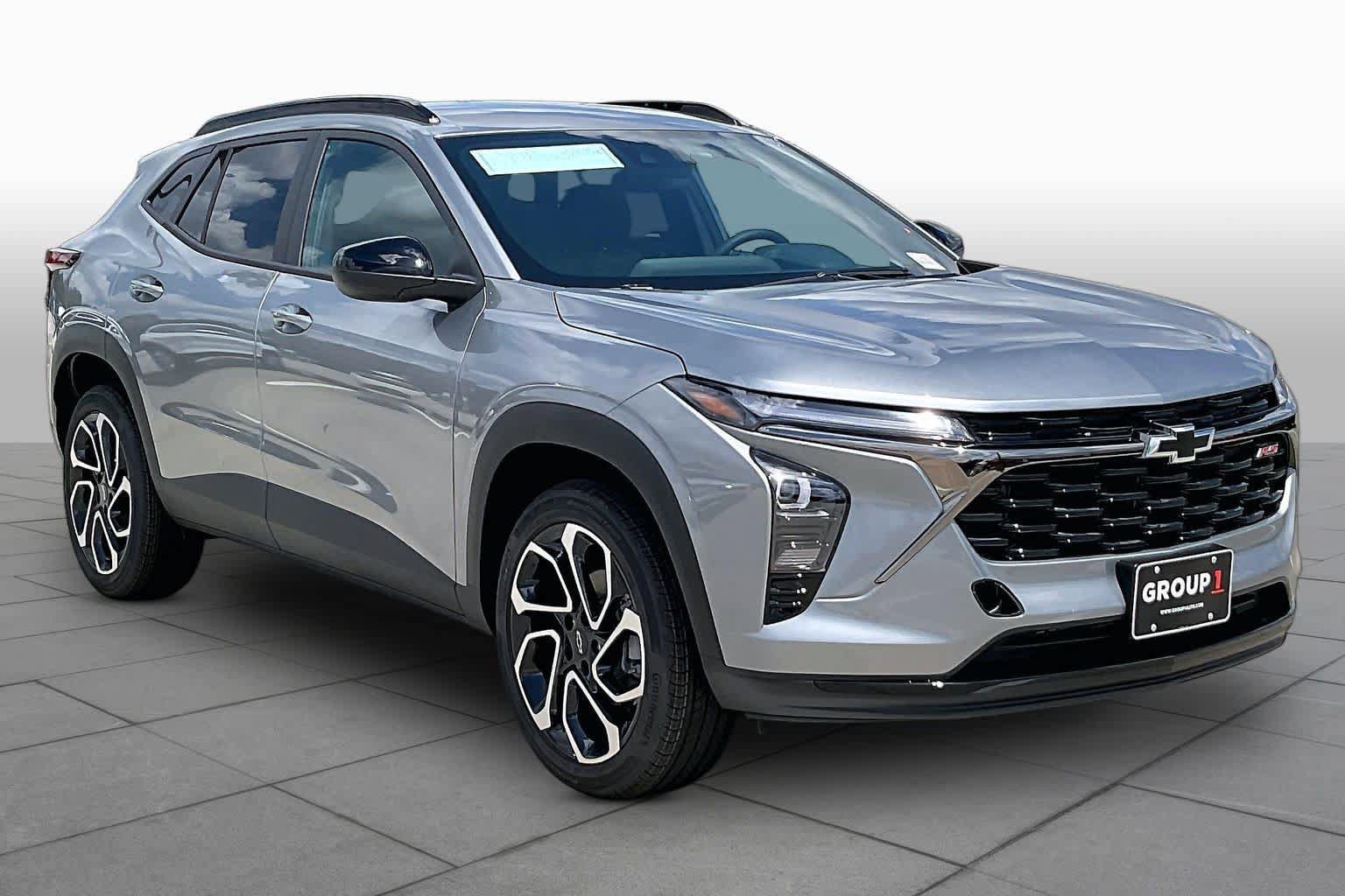 New 2026 Chevrolet Trax RS w/ Driver Confidence Package FWD image 3