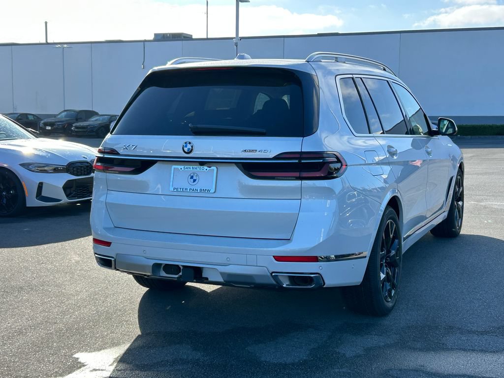 New 2027 BMW X7 xDrive40i w/ Premium Package AWD/4WD image 5