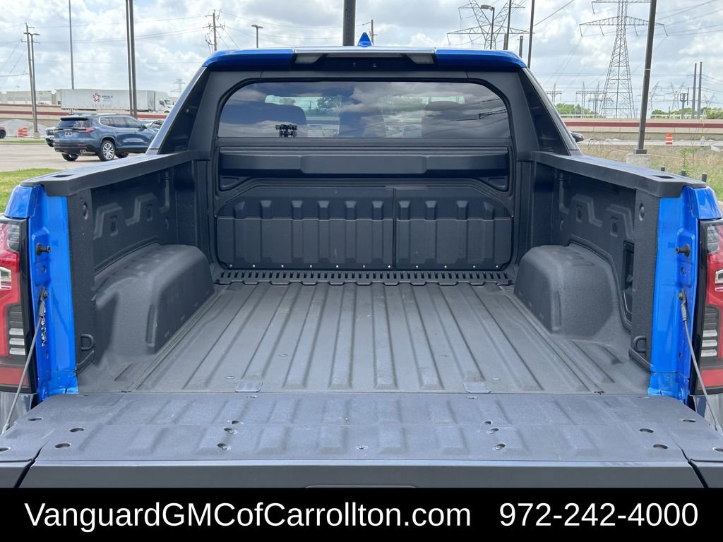 Used 2025 Chevrolet Silverado EV RST image 34