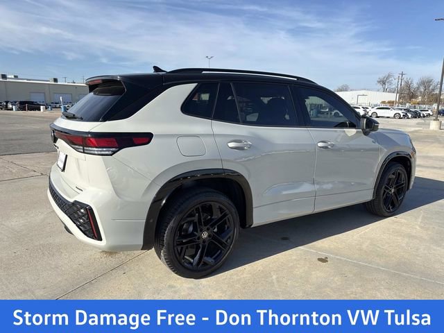 New 2026 Volkswagen Tiguan SE R-Line AWD/4WD image 2