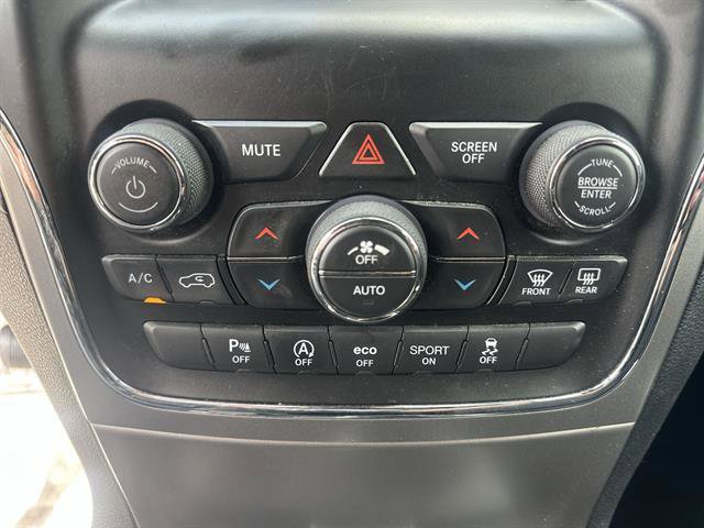 Used 2020 Jeep Grand Cherokee Laredo AWD/4WD image 16