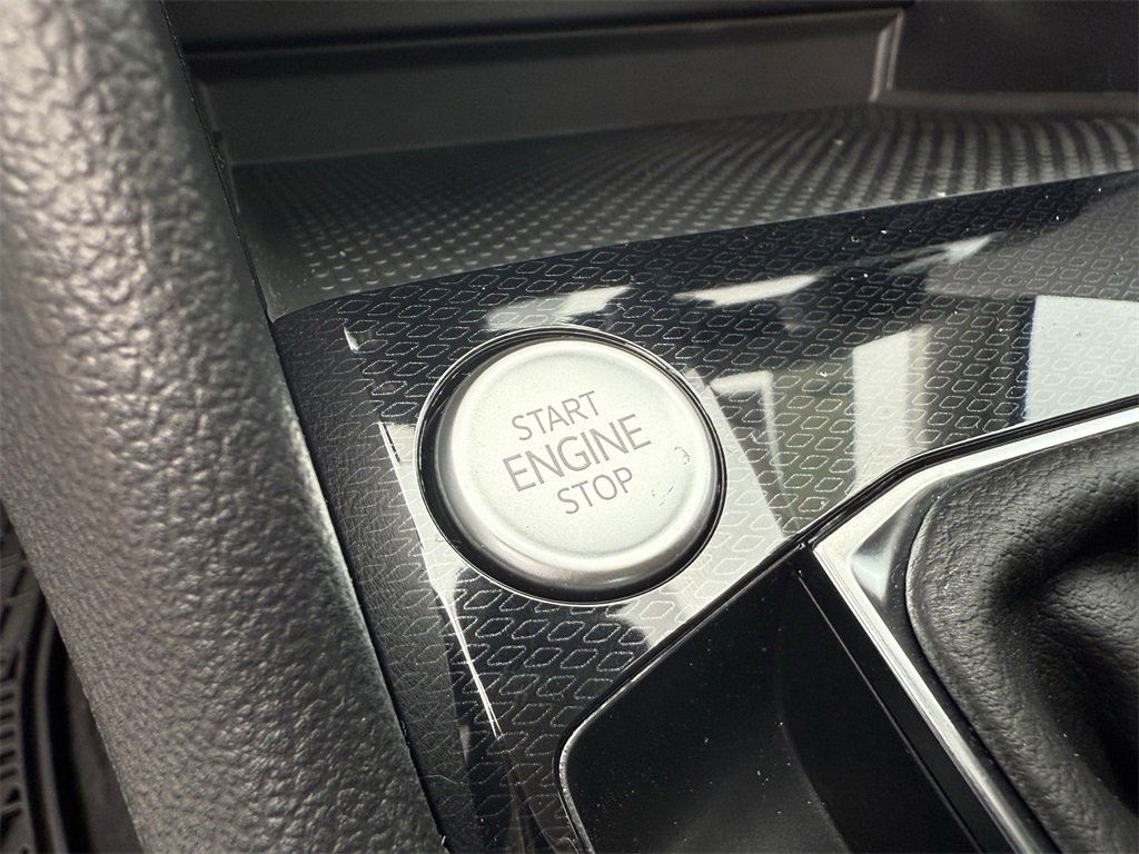 New 2026 Volkswagen Taos S image 20