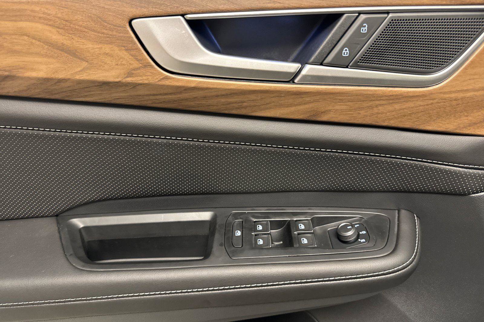 New 2026 Volkswagen Atlas SE image 10