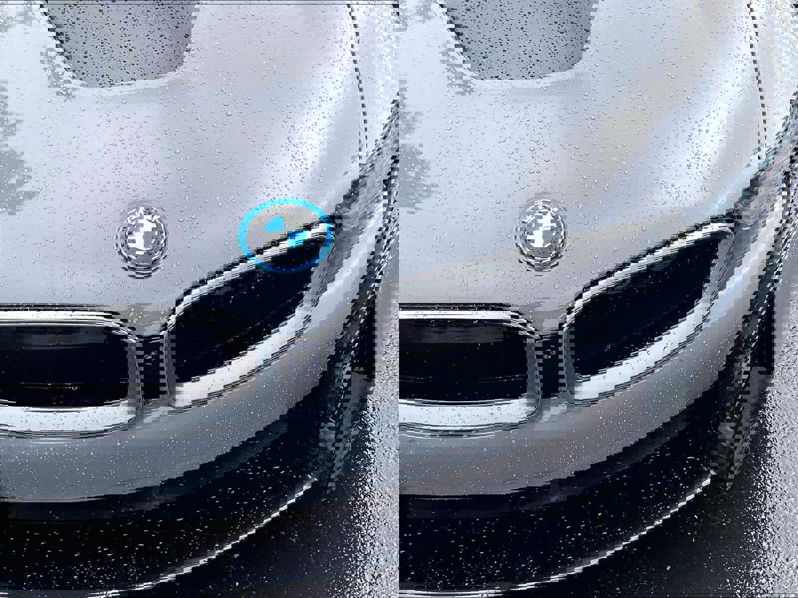 Used 2017 BMW i8 image 30