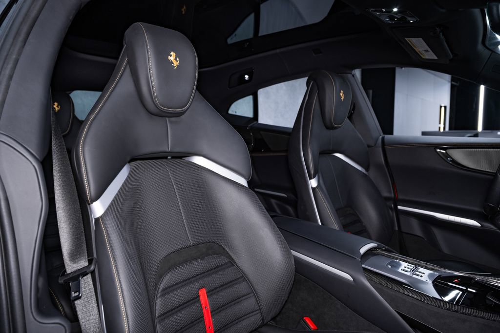 Used 2023 Ferrari Purosangue AWD/4WD image 45