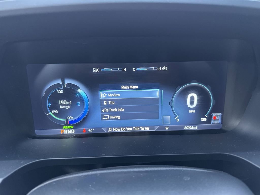 Used 2025 Ford F150 Lightning Flash image 10