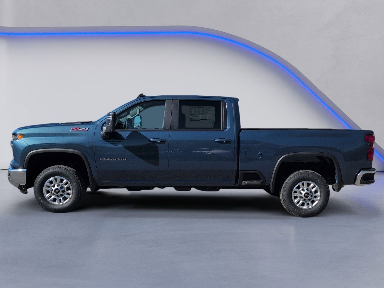 New 2026 Chevrolet Silverado 2500 LT w/ Leather Package AWD/4WD image 5