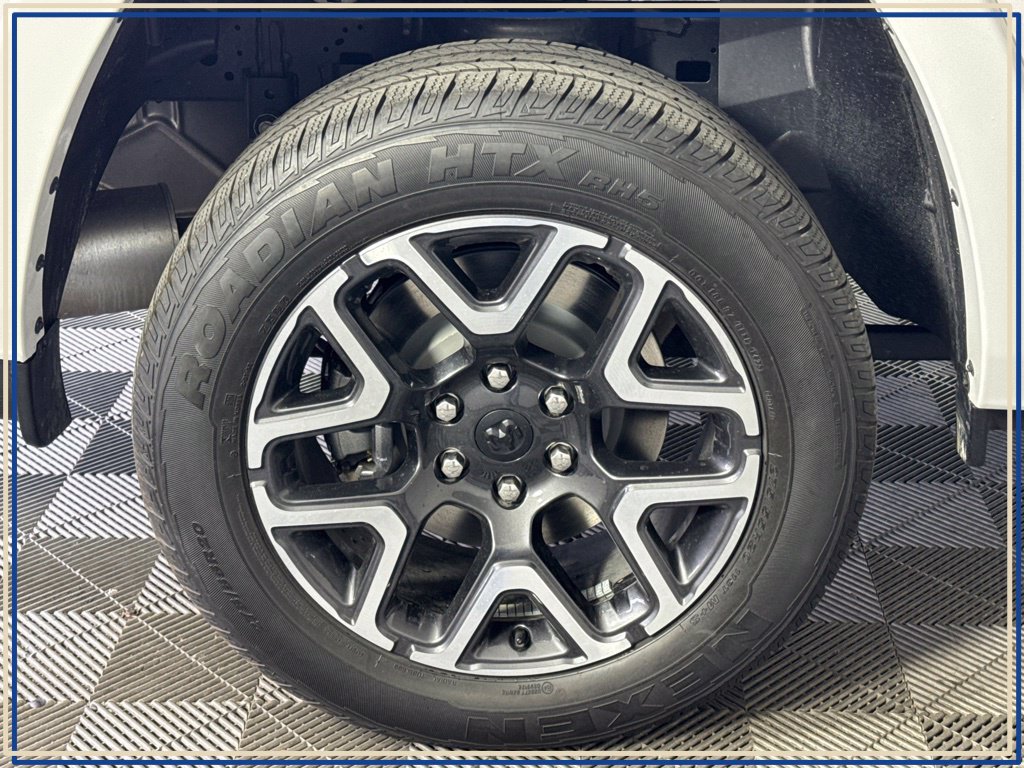 Used 2026 RAM 1500 Laramie AWD/4WD image 14