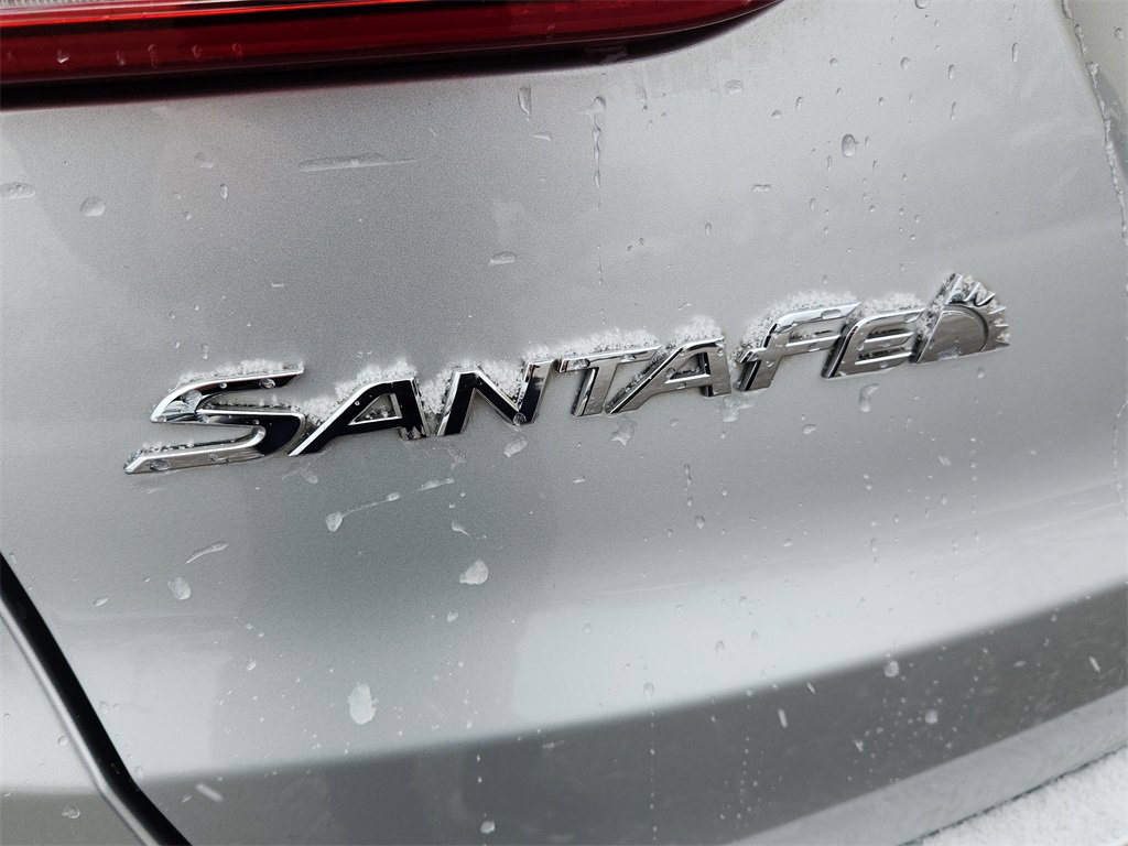 Used 2017 Hyundai Santa Fe Sport image 11