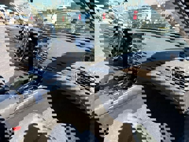 Used 2019 Honda Accord EX image 29