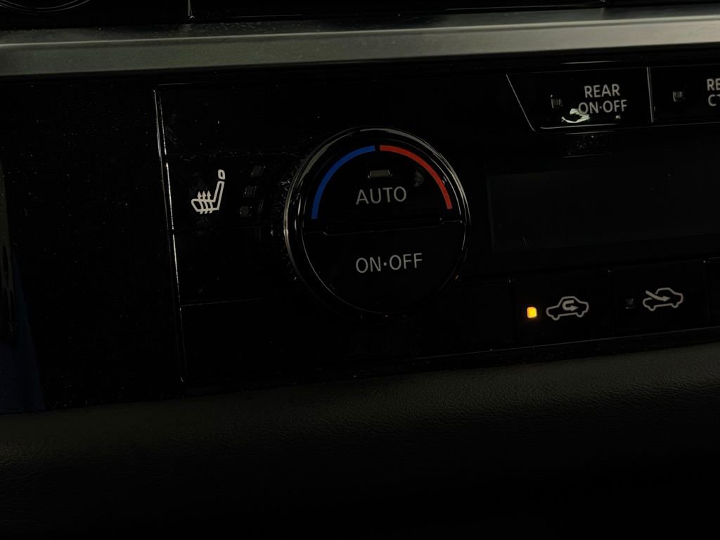 Used 2025 Nissan Pathfinder SL image 21