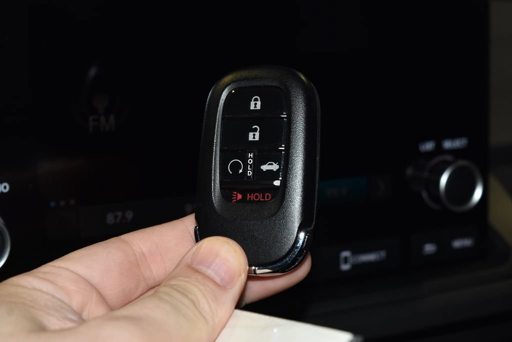 Used 2023 Honda Accord LX image 17