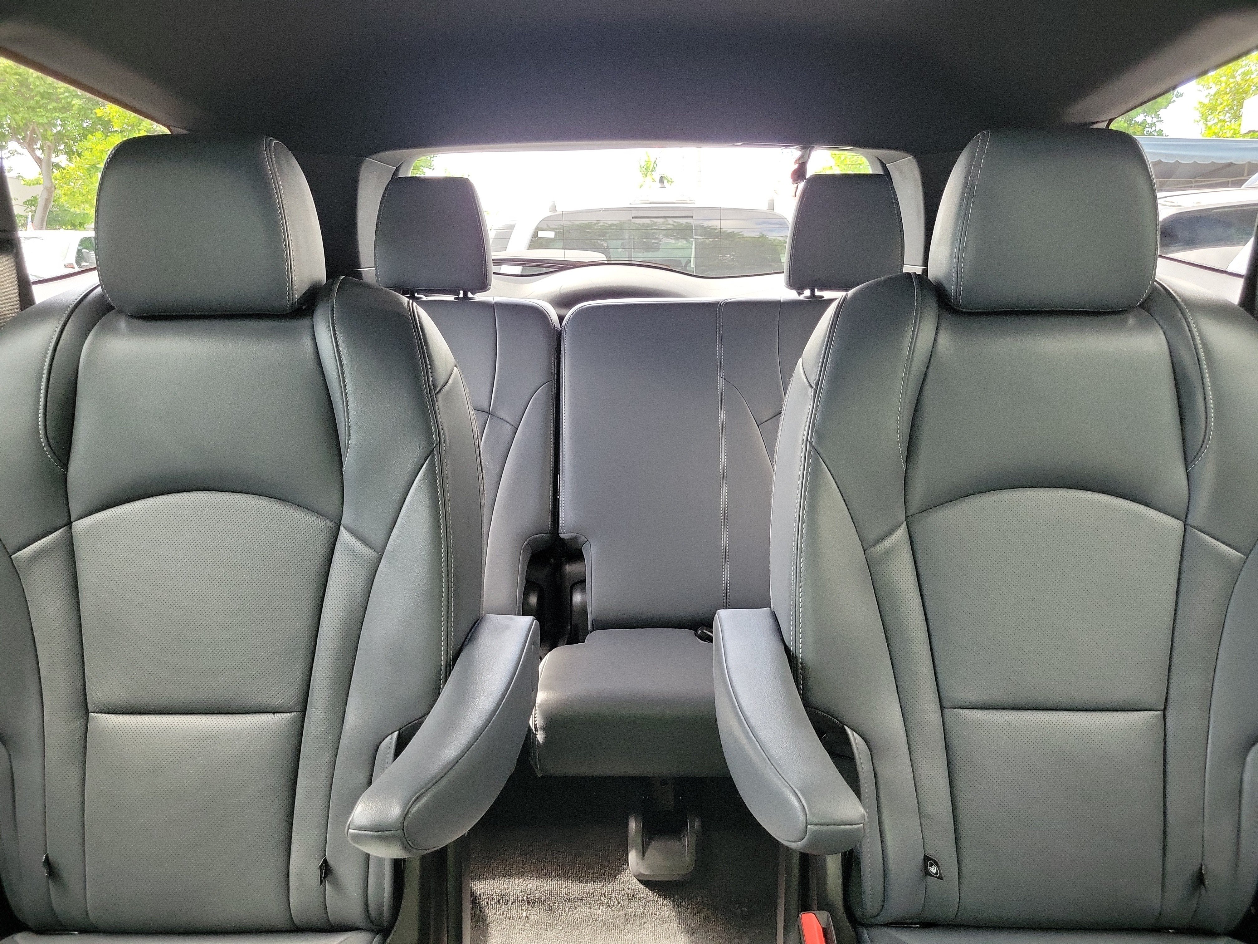 Used 2022 Buick Enclave Essence FWD image 15