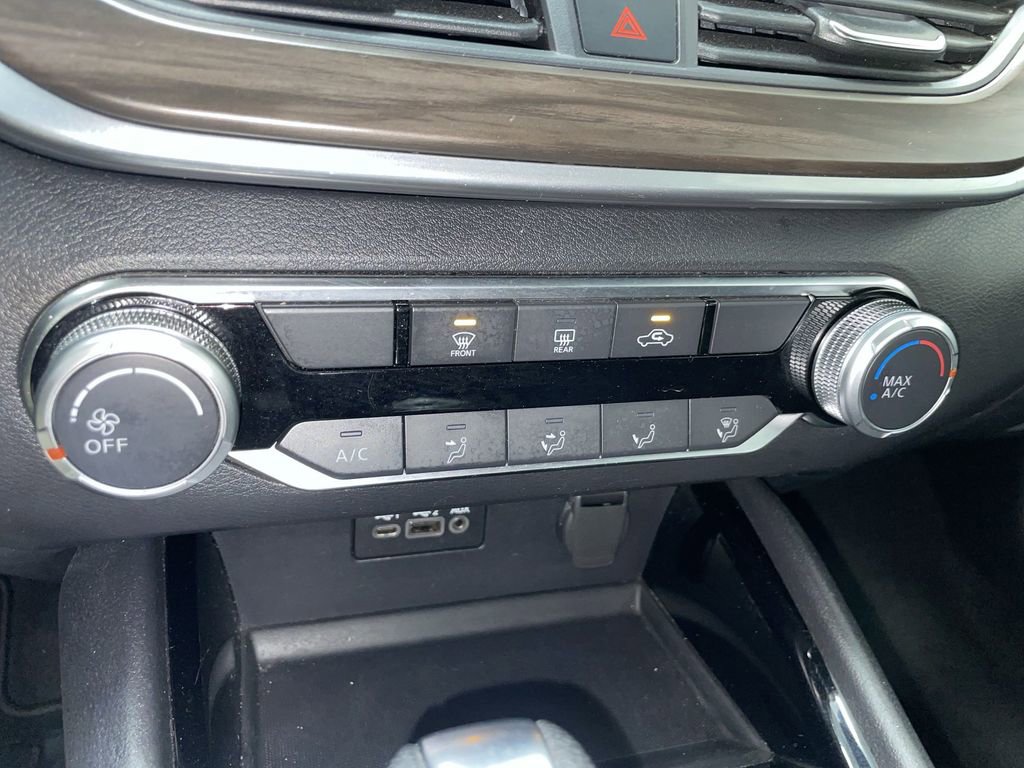 Certified 2024 Nissan Altima 2.5 SV FWD image 18