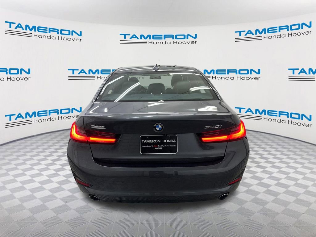 Used 2019 BMW 330i Sedan w/ Convenience Package RWD image 4