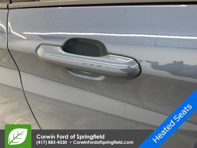 New 2026 Ford Explorer Active w/ Active Comfort Package image 8