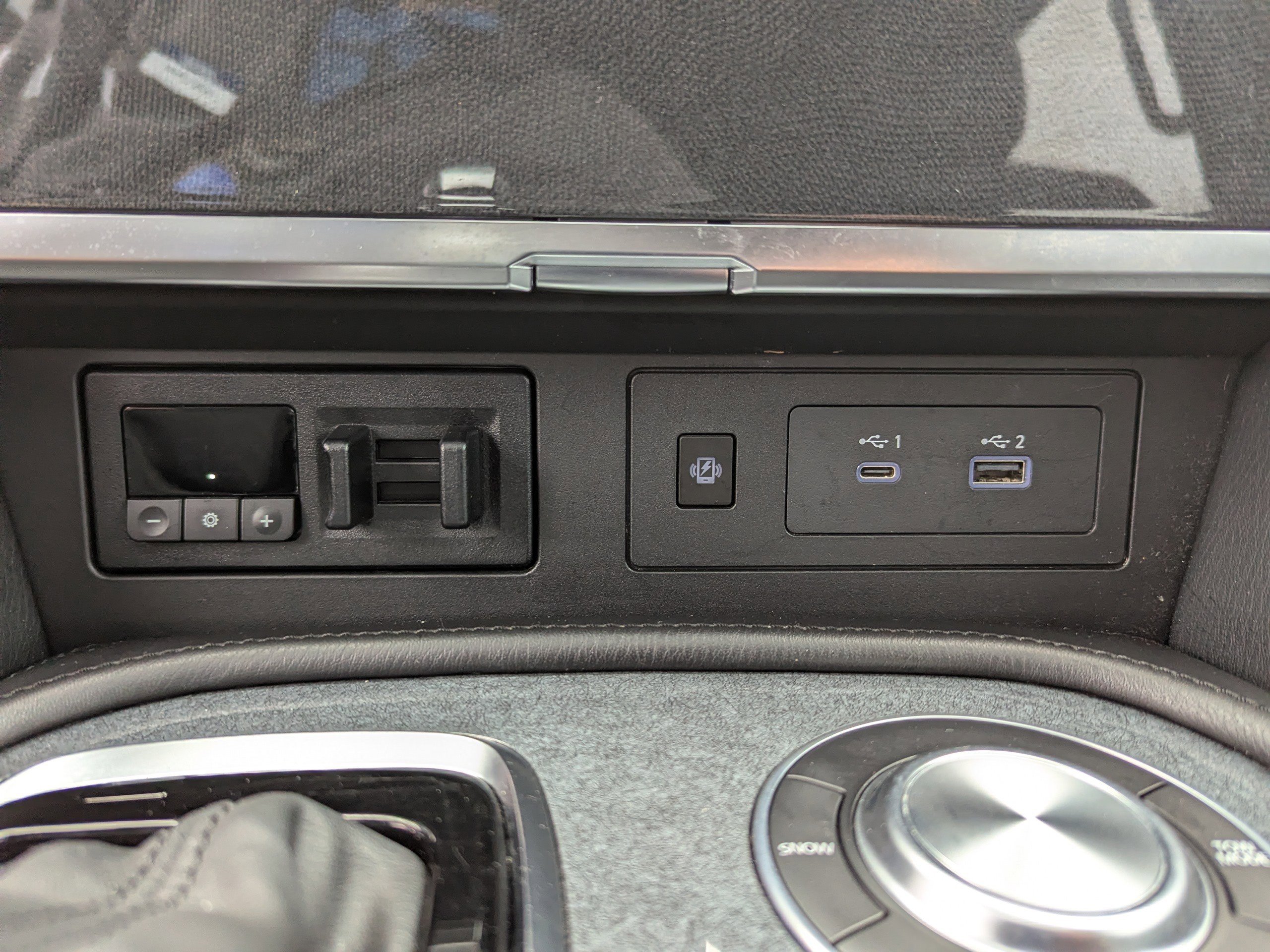 Used 2023 Nissan Armada SL w/ Midnight Edition Package image 27