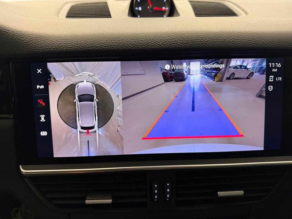 Certified 2023 Porsche Cayenne Platinum Edition AWD/4WD image 22