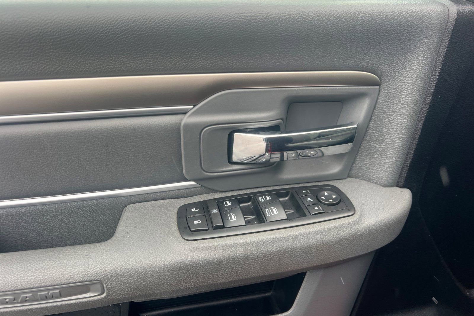 Used 2016 RAM 2500 Big Horn image 8