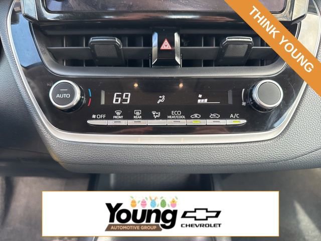 Used 2023 Toyota Corolla LE image 20