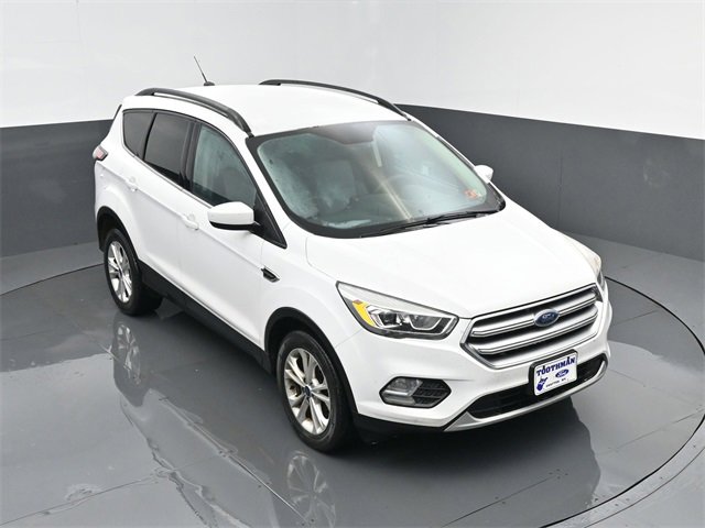Used 2017 Ford Escape SE w/ Equipment Group 201A image 17