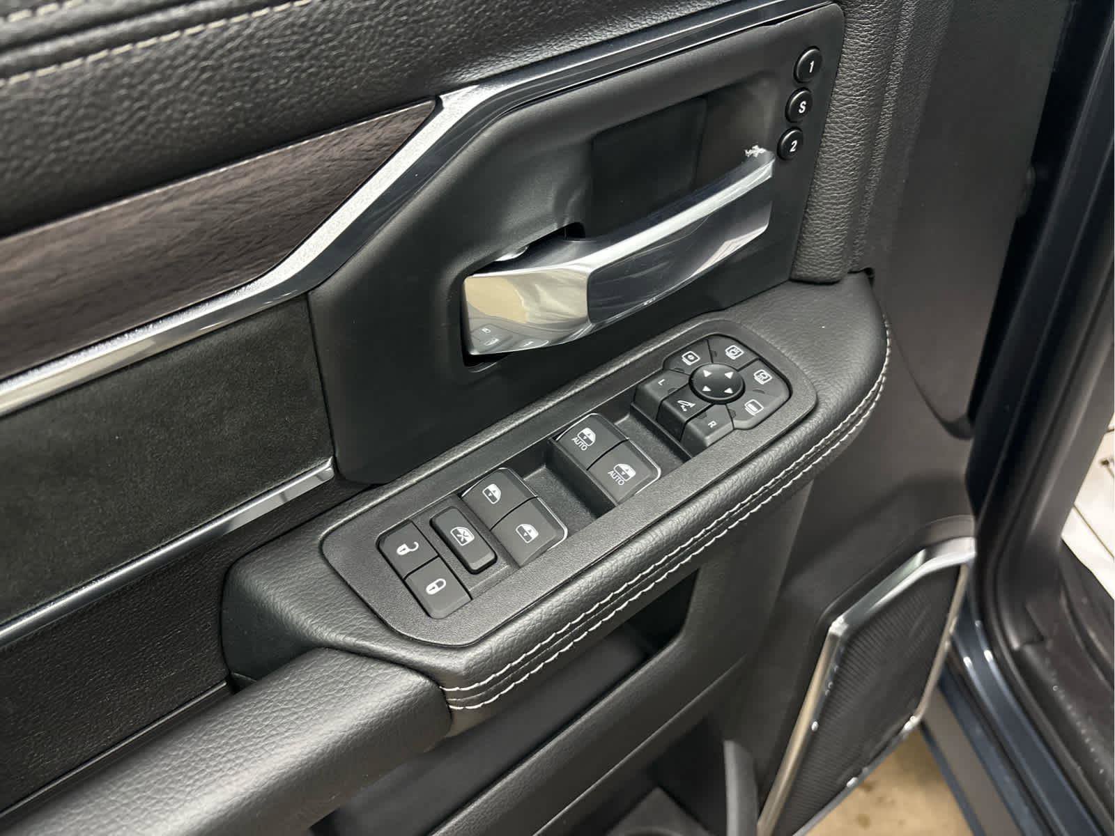 New 2026 RAM 2500 Laramie w/ Sport Appearance Package image 21