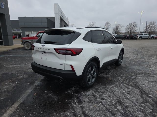 Certified 2025 Ford Escape ST-Line w/ Tech Pack #1 image 4
