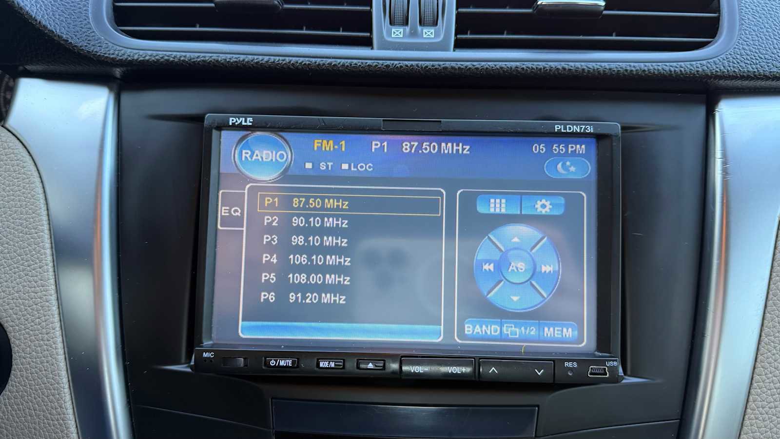 Used 2011 Suzuki Kizashi S image 20