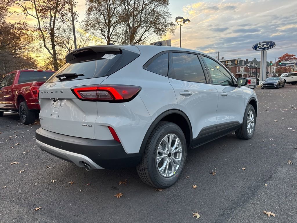 New 2026 Ford Escape Active w/ Tech Pack #1 image 3