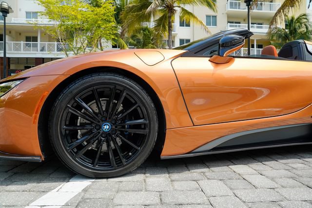 Used 2019 BMW i8 Roadster AWD/4WD image 12