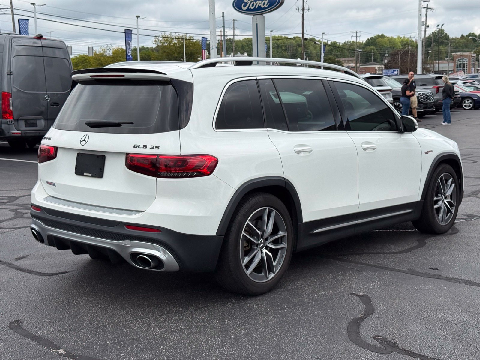 Used 2021 Mercedes-Benz GLB 35 AMG 4MATIC image 4