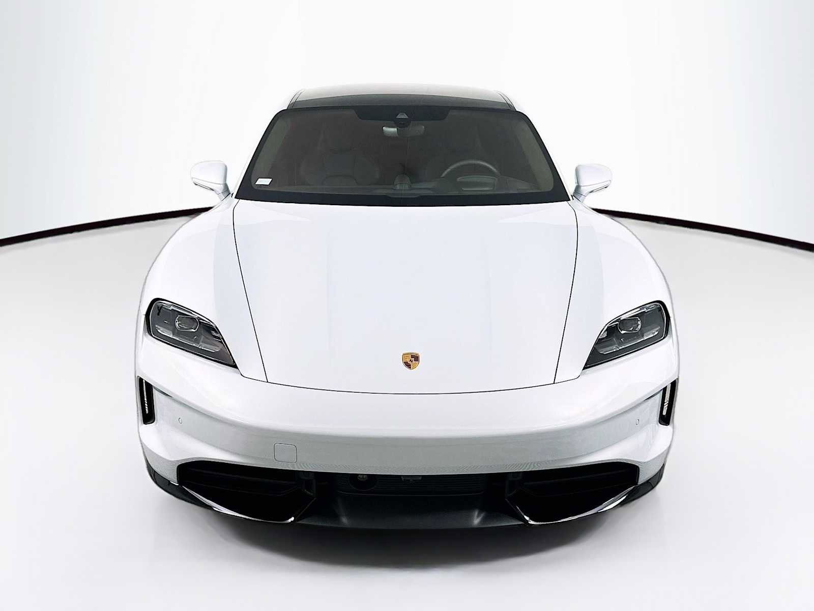 New 2026 Porsche Taycan GTS image 6