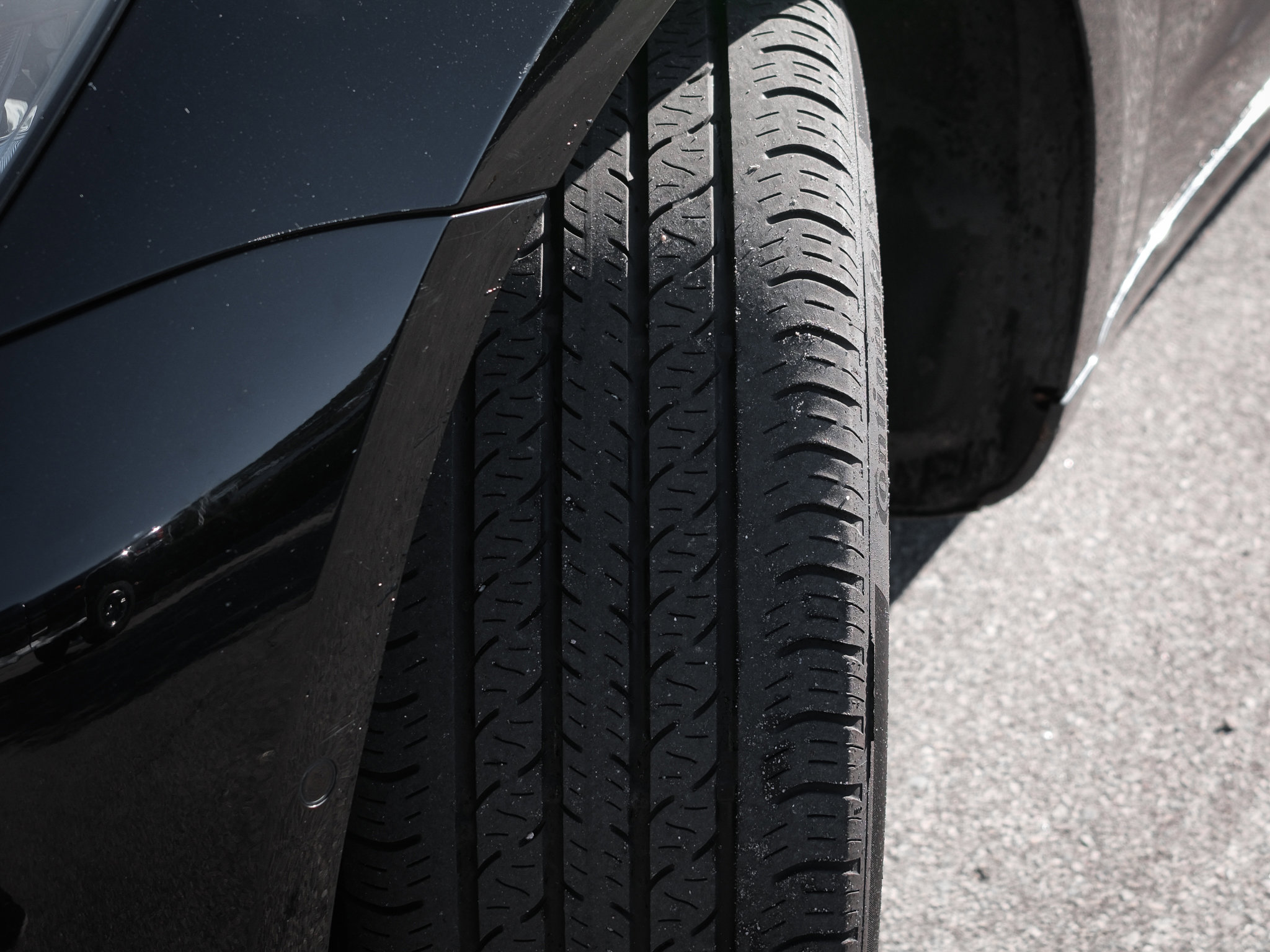 Used 2018 Tesla Model 3 Long Range image 12