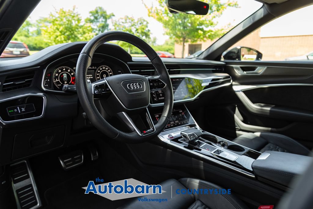 Used 2021 Audi RS 6 AWD/4WD image 9