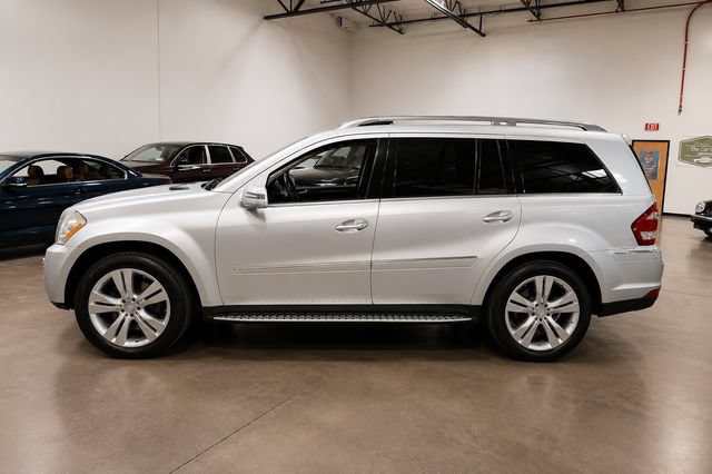 Used 2011 Mercedes-Benz GL 450 4MATIC image 9