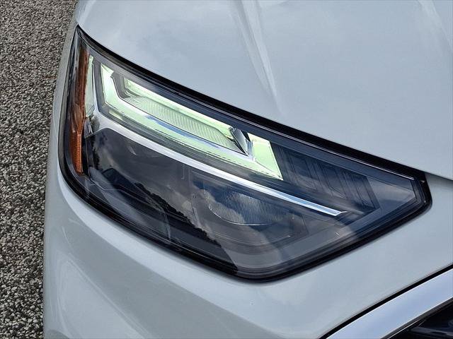 Certified 2023 Audi Q5 2.0T Premium w/ Convenience Package AWD/4WD image 9