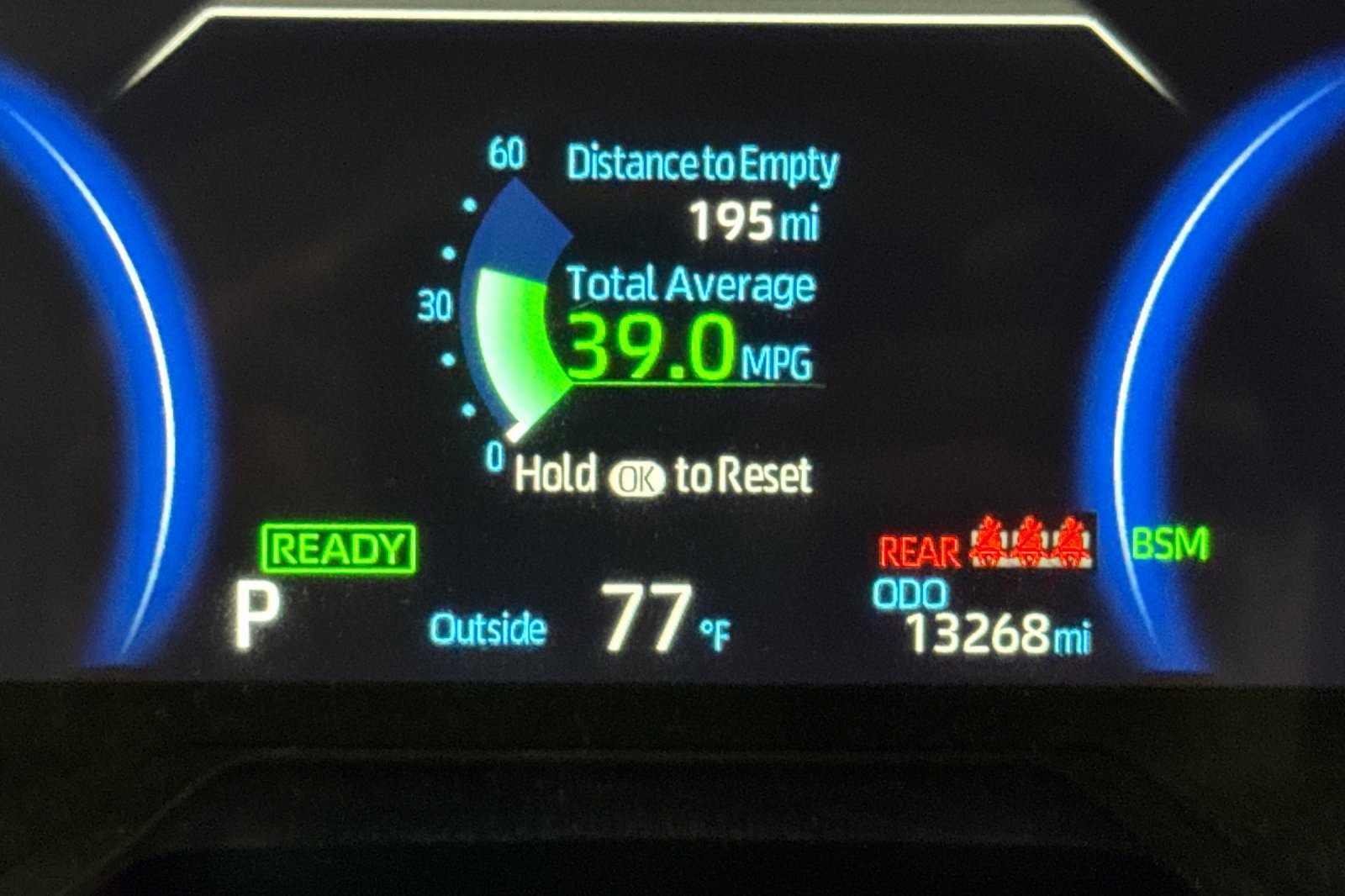 Used 2024 Toyota RAV4 LE AWD/4WD image 26