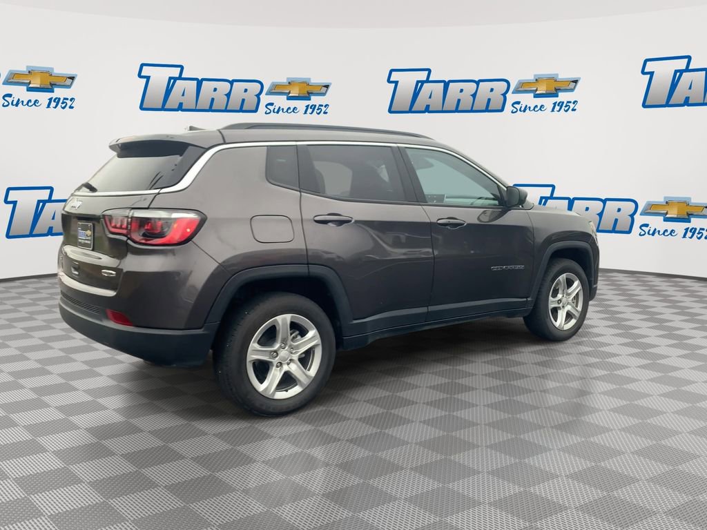 Used 2024 Jeep Compass Latitude image 8