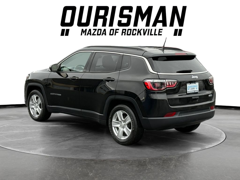 Used 2022 Jeep Compass Latitude image 4