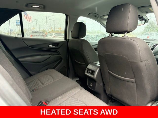 Used 2019 Chevrolet Equinox LT w/ Driver Convenience Package AWD/4WD image 14