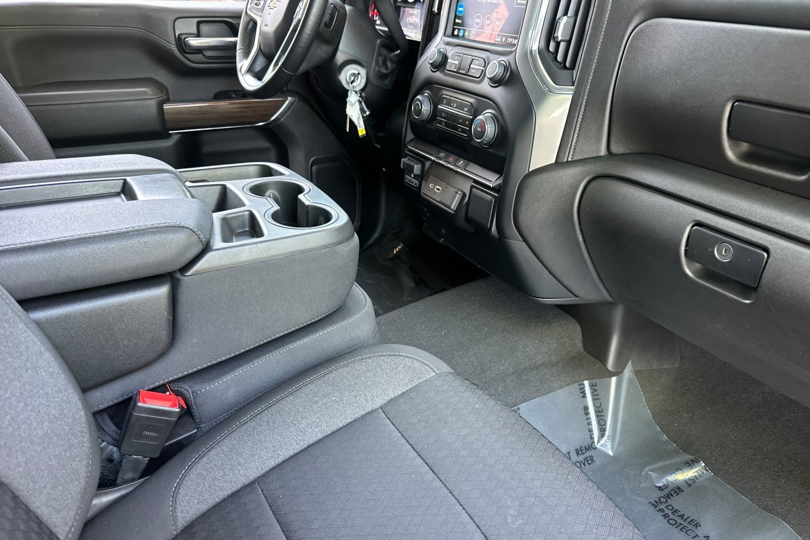 Used 2023 Chevrolet Silverado 2500 LT AWD/4WD image 32