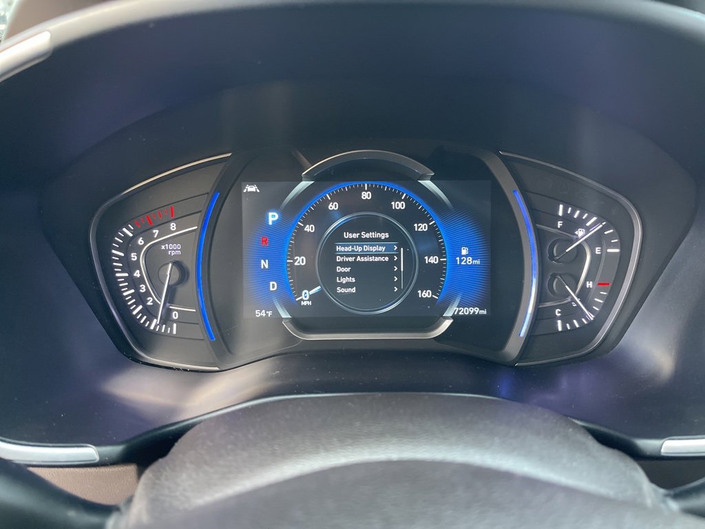 Used 2020 Hyundai Santa Fe Limited w/ Cargo Package image 11