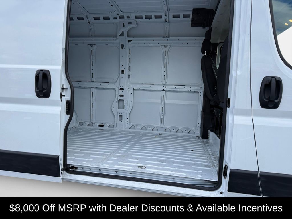 New 2026 RAM ProMaster 3500 w/ Premium Convenience Group FWD image 31