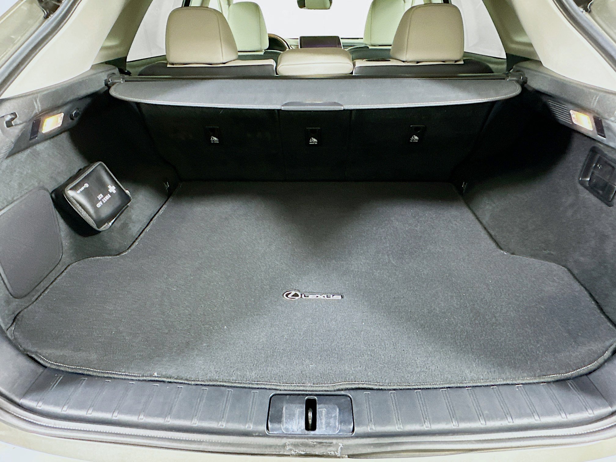 Used 2017 Lexus RX 350 AWD w/ Premium Package image 29